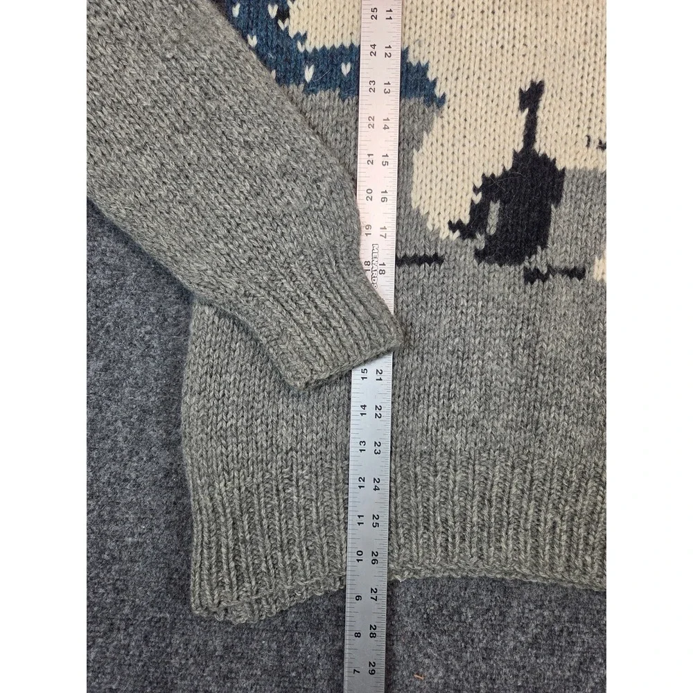Woolrich Vintage 100% Wool Polar Bear Knit Sweater Mens Blue Grey Small